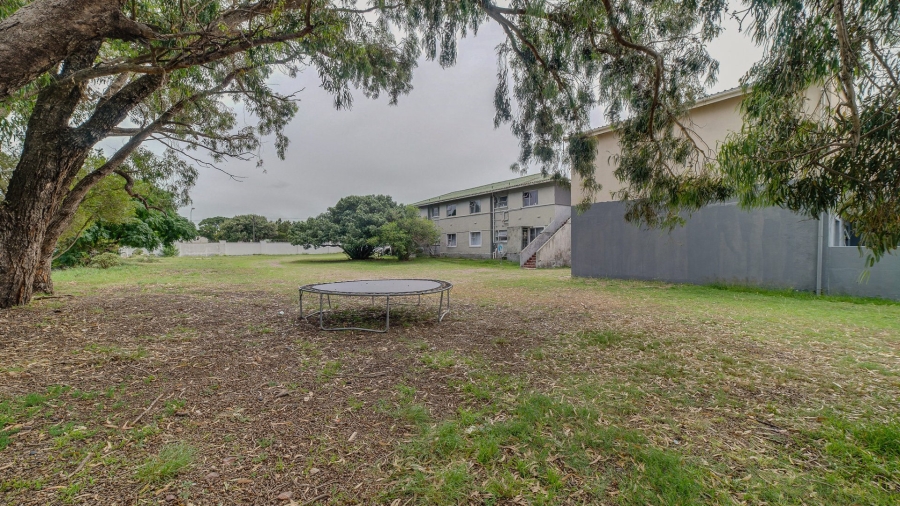 2 Bedroom Property for Sale in Algoa Park Eastern Cape